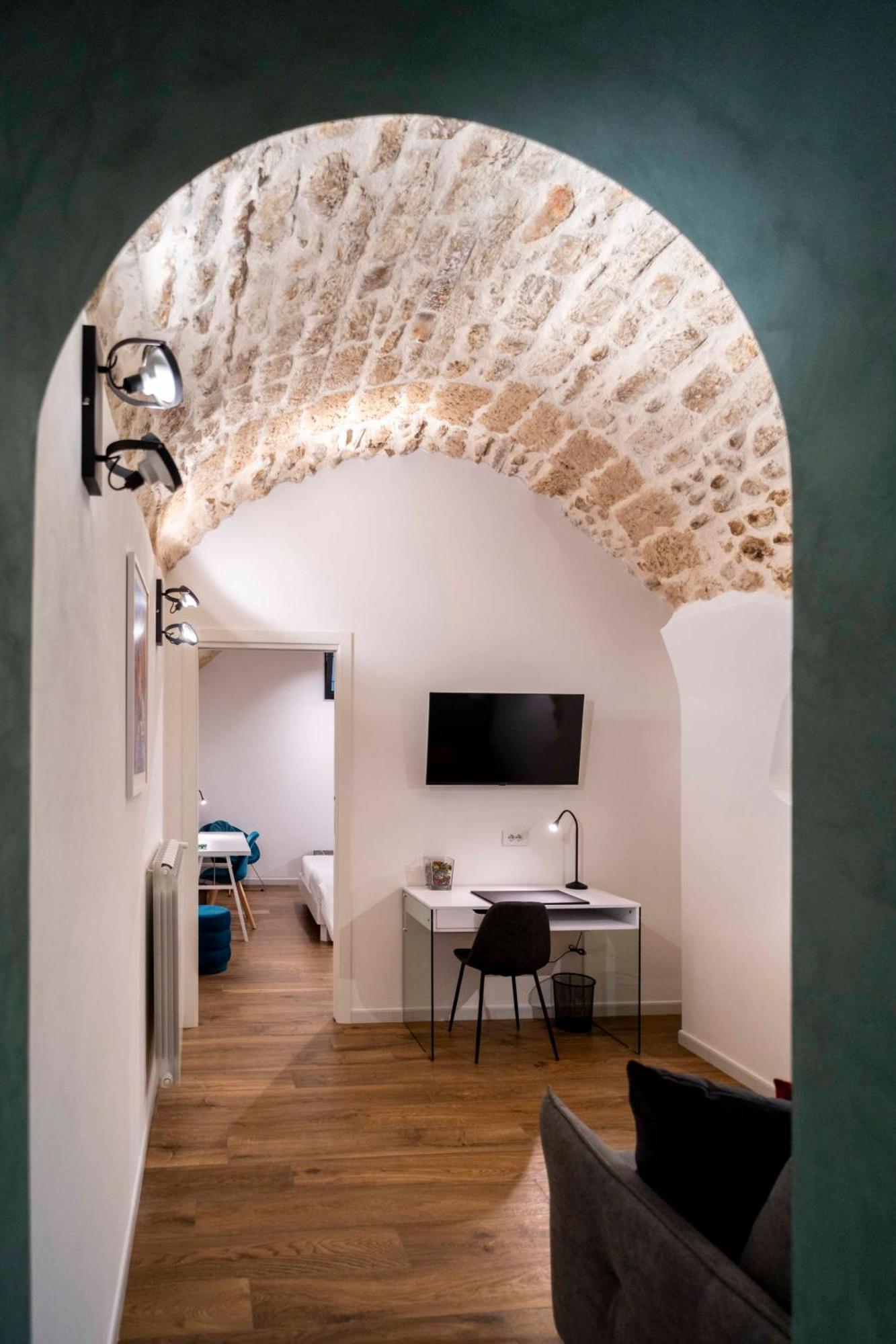 Castel Manfredi Apartments Manfredonia Luaran gambar